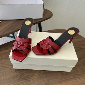 ヒール 可愛い 歩きやすい