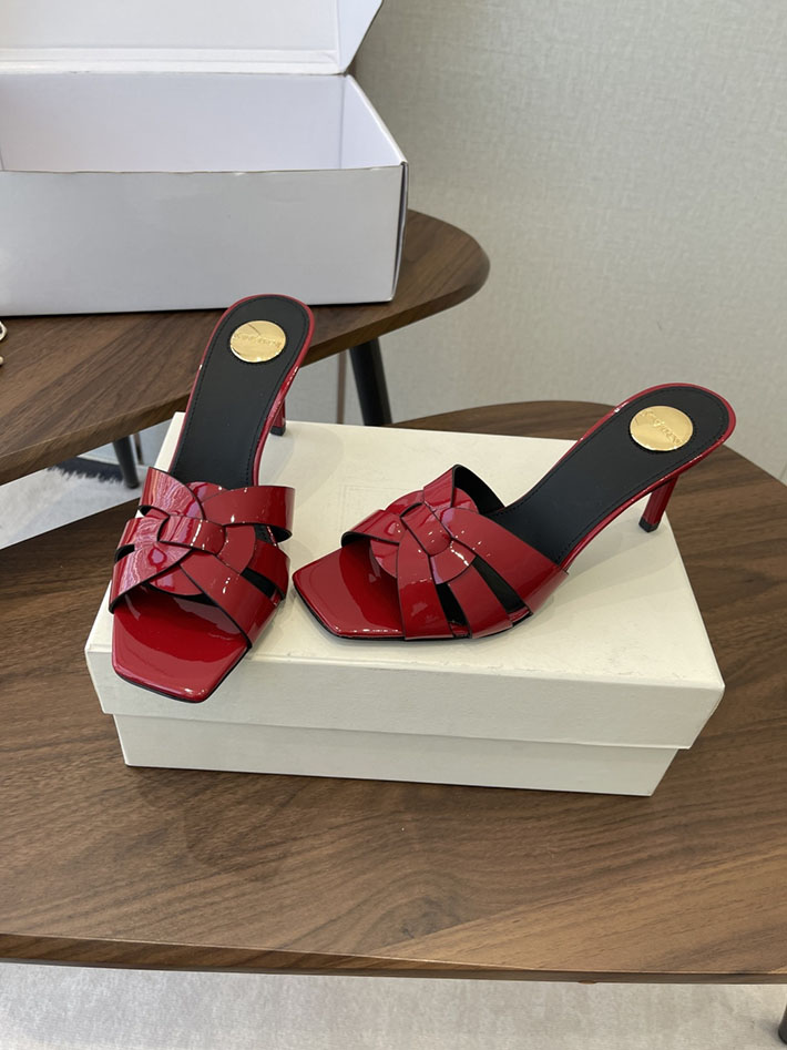 ヒール 可愛い 歩きやすい