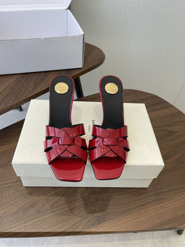 最高級サンローランスーパーコピー YSL 2026 新作 Pre-Loved サンダル レディース ヒール高め レッド 2630693 ヒール 可愛い 歩きやすい - 画像 (3)