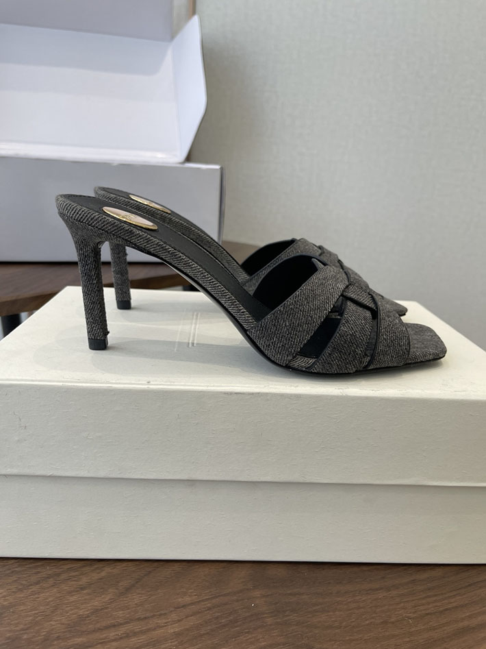 最高級サンローランスーパーコピー YSL 2026 新作 Pre-Loved サンダル レディース ヒール高め グレー 2630696 サンダル レディース 歩きやすい - 画像 (2)