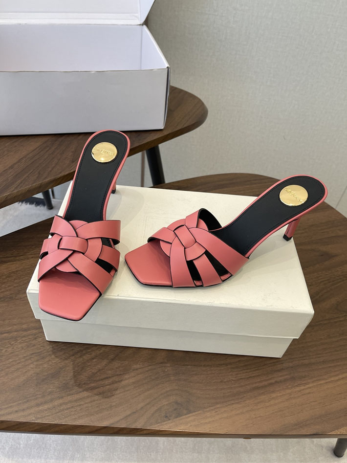 サンダル レディース ブランド