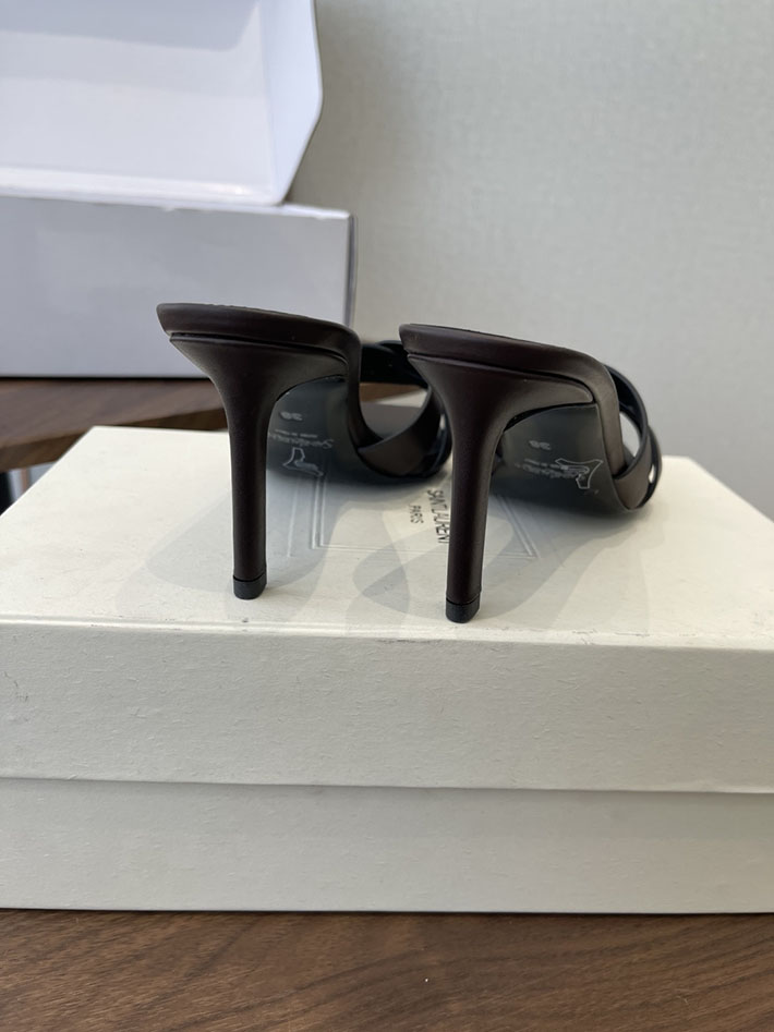 最高級サンローランスーパーコピー YSL 2026 新作 Pre-Loved サンダル レディース ヒール高め 茶色 2630700 夏用 サンダル レディース おしゃれ - 画像 (5)