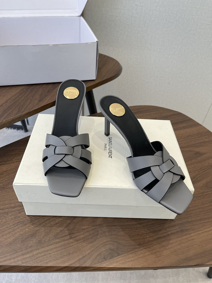 最高級サンローランスーパーコピー YSL 2026 新作 Pre-Loved サンダル レディース ヒール高め グレー 2630701 夏サンダル レディース 歩きやすい - 画像 (9)