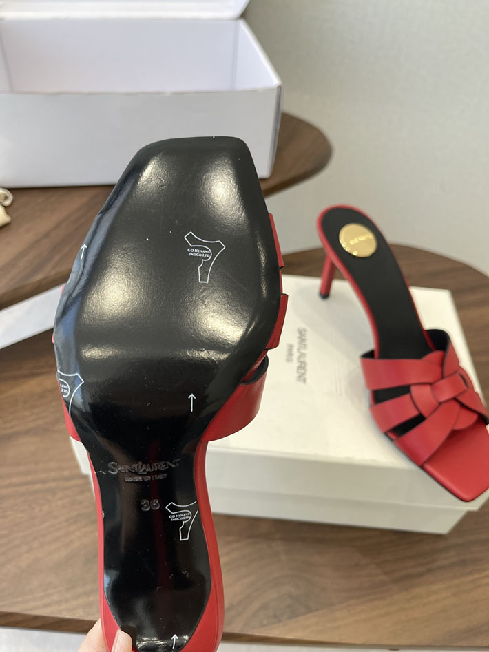 最高級サンローランスーパーコピー YSL 2026 新作 Pre-Loved サンダル レディース ヒール高め レッド 2630702 夏サンダル レディース 人気 - 画像 (4)