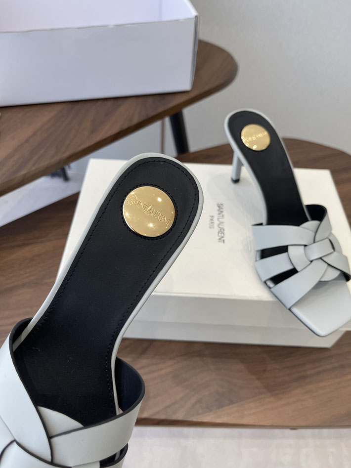 最高級サンローランスーパーコピー YSL 2026 新作 Pre-Loved サンダル レディース ヒール高め スカイブルー 2630703 夏 サンダルレディース 40代 - 画像 (5)