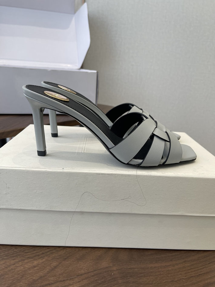 最高級サンローランスーパーコピー YSL 2026 新作 Pre-Loved サンダル レディース ヒール高め スカイブルー 2630703 夏 サンダルレディース 40代 - 画像 (2)