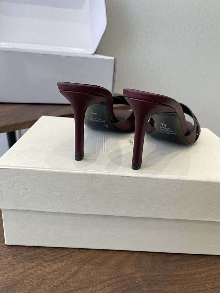 最高級サンローランスーパーコピー YSL 2026 新作 Pre-Loved サンダル レディース ヒール高め ワインレッド 2630706 夏 サンダル レディース ブランド - 画像 (5)