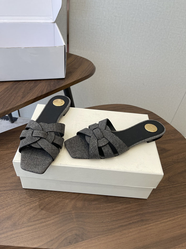 最高級サンローランスーパーコピー YSL 2026 新作 tribute MULES in patent leather グレー 2630710 サン ローラン 靴 アウトレット - 画像 (9)