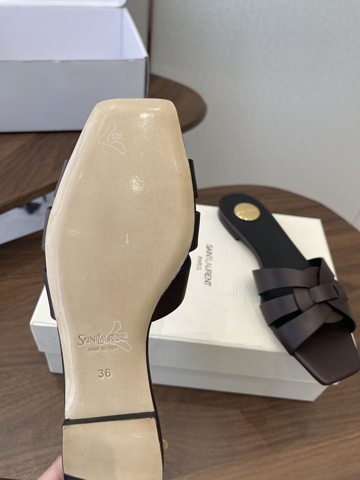 最高級サンローランスーパーコピー YSL 2026 新作 tribute MULES in patent leather 茶色 2630712 サン ローラン サンダル レディース - 画像 (4)