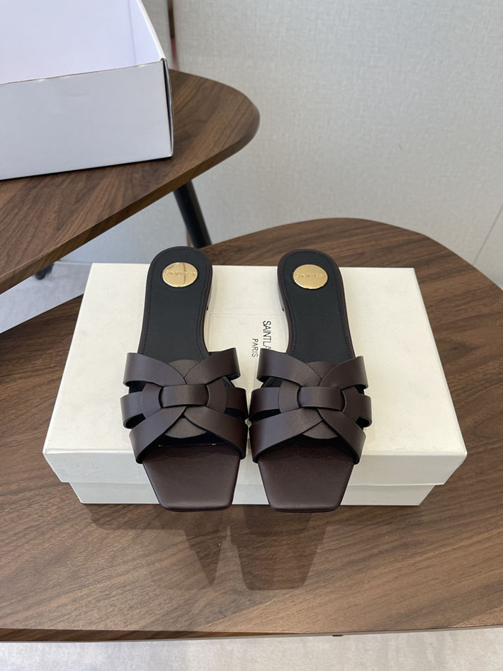 最高級サンローランスーパーコピー YSL 2026 新作 tribute MULES in patent leather 茶色 2630712 サン ローラン サンダル レディース - 画像 (3)