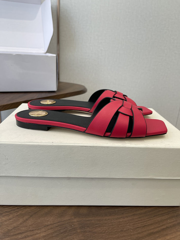 最高級サンローランスーパーコピー YSL 2026 新作 tribute MULES in patent leather レッド 2630713 サン ローラン サンダル アウトレット - 画像 (2)