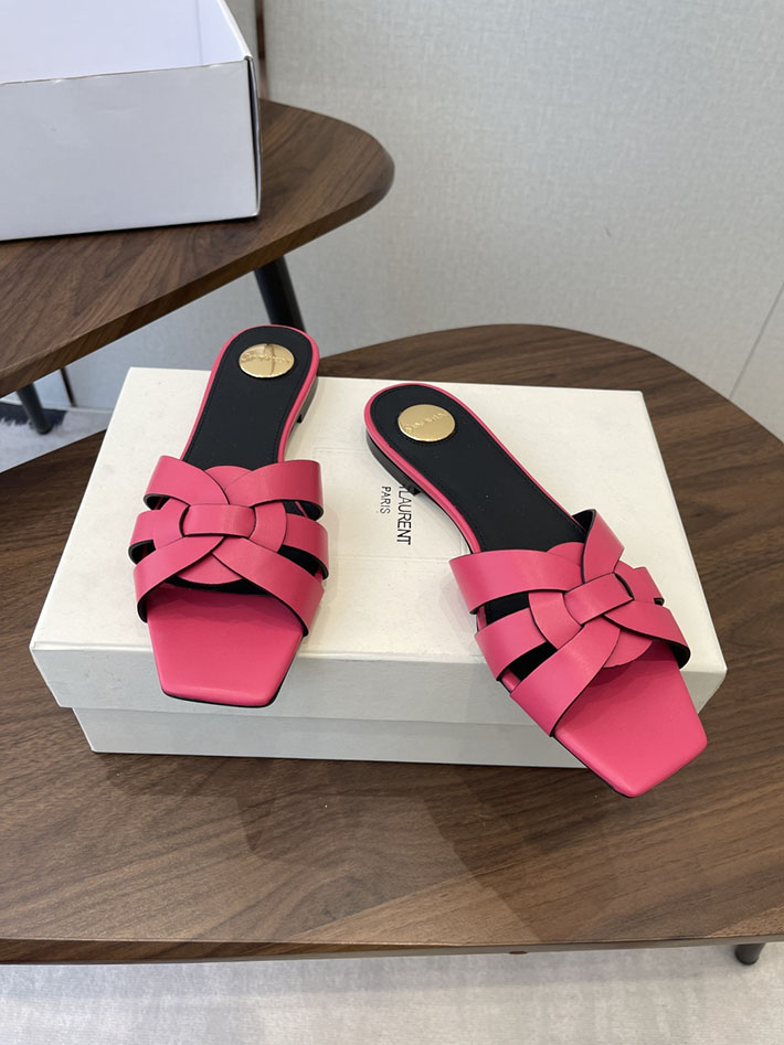 最高級サンローランスーパーコピー YSL 2026 新作 tribute MULES in patent leather ピンク 2630716 大阪 靴屋 大型店 - 画像 (9)