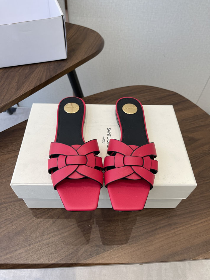 最高級サンローランスーパーコピー YSL 2026 新作 tribute MULES in patent leather ピンク 2630716 大阪 靴屋 大型店 - 画像 (3)