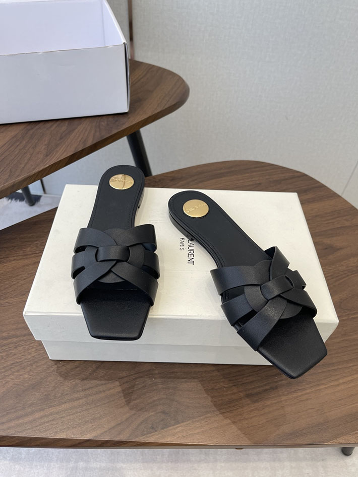 最高級サンローランスーパーコピー YSL 2026 新作 tribute MULES in patent leather ブラック 2630718 品揃え豊富な靴屋 大阪 - 画像 (9)