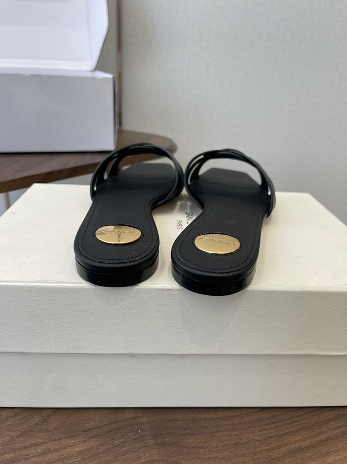 最高級サンローランスーパーコピー YSL 2026 新作 tribute MULES in patent leather ブラック 2630718 品揃え豊富な靴屋 大阪 - 画像 (5)