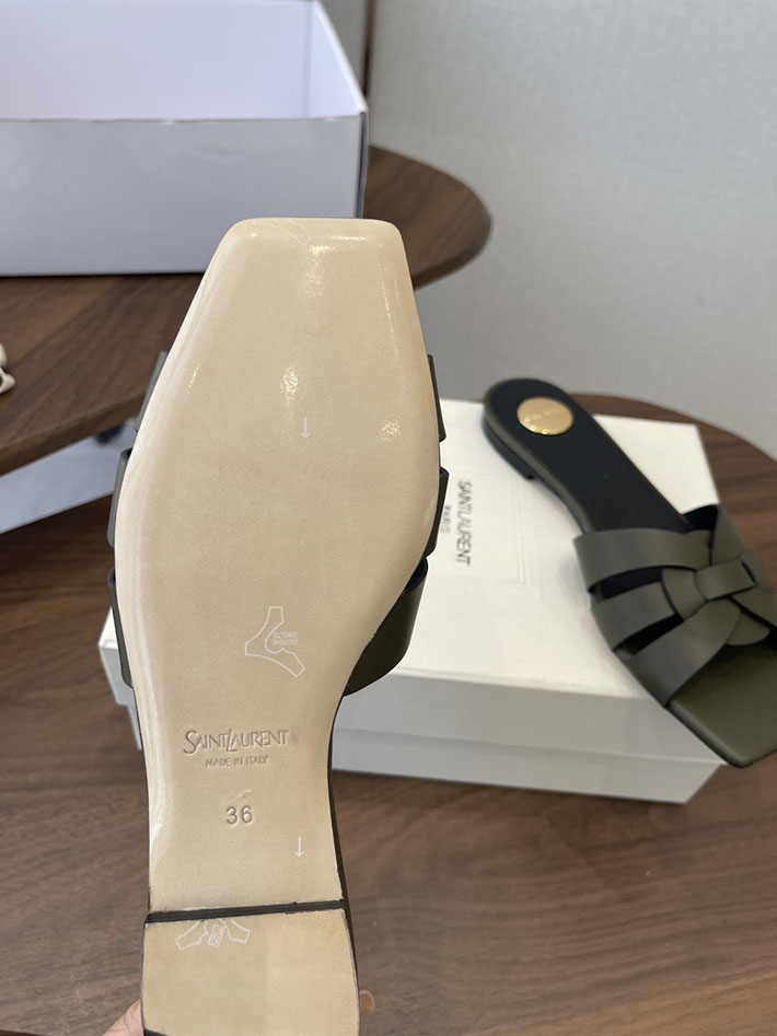 最高級サンローランスーパーコピー YSL 2026 新作 tribute MULES in patent leather カーキ 2630719 靴屋 安い チェーン店 - 画像 (4)