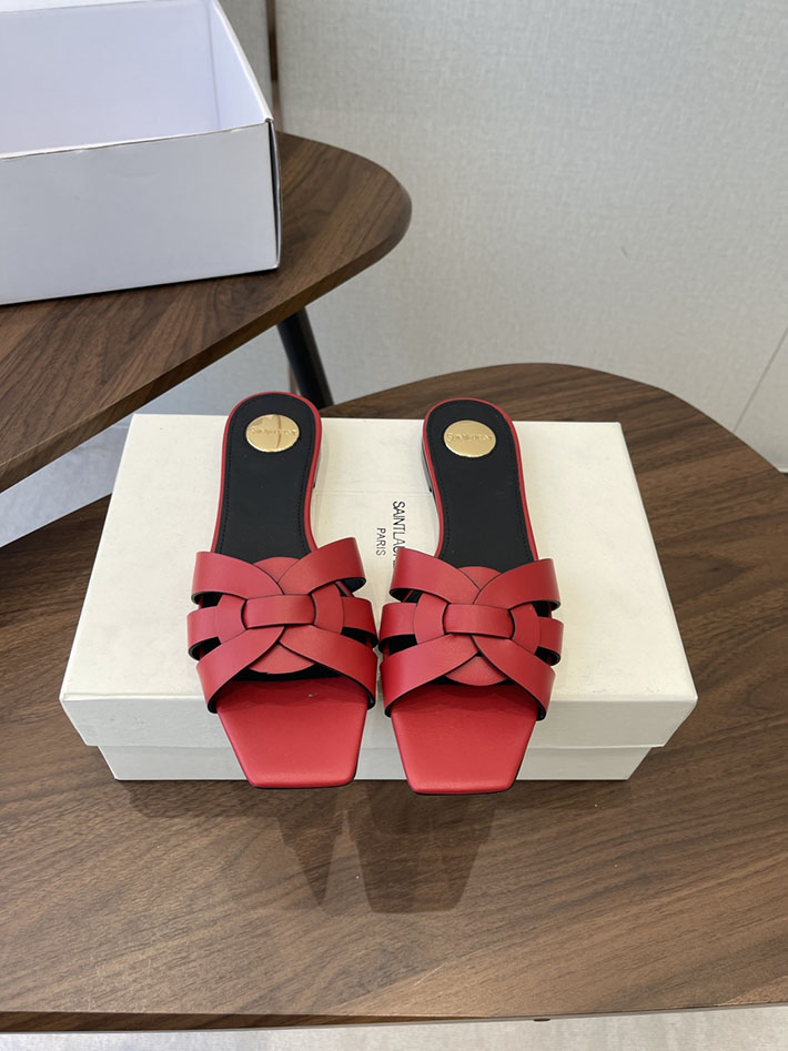 最高級サンローランスーパーコピー YSL 2026 新作 tribute MULES in patent leather レッド 2630721 靴 安い 通販 - 画像 (3)