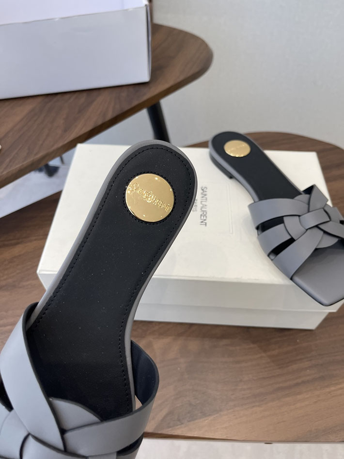 最高級サンローランスーパーコピー YSL 2026 新作 tribute MULES in patent leather グレー 2630722 靴 安い レディース 店舗 - 画像 (5)