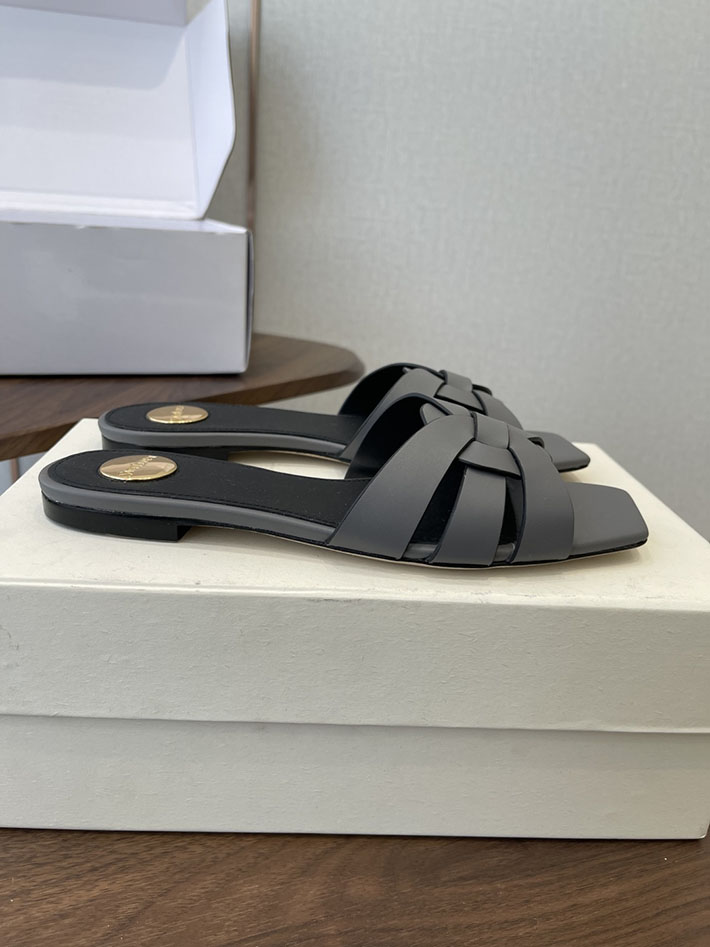 最高級サンローランスーパーコピー YSL 2026 新作 tribute MULES in patent leather グレー 2630722 靴 安い レディース 店舗 - 画像 (2)