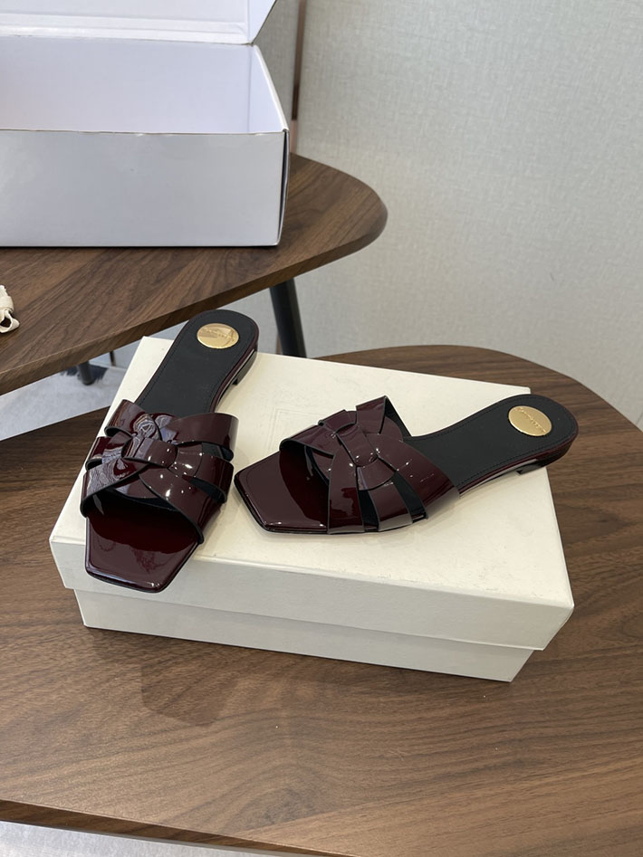 最高級サンローランスーパーコピー YSL 2026 新作 tribute MULES in patent leather ワインレッド 2630724 靴 安い 大阪 - 画像 (9)