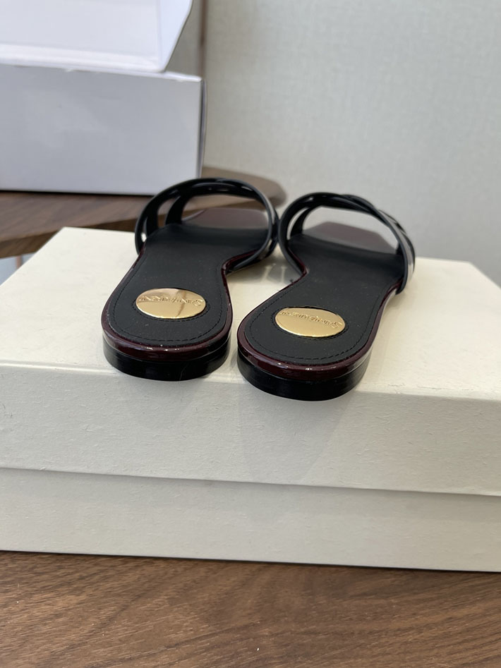 最高級サンローランスーパーコピー YSL 2026 新作 tribute MULES in patent leather ワインレッド 2630724 靴 安い 大阪 - 画像 (5)