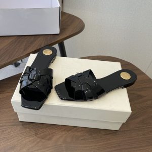 靴 レディース 人気ブランド