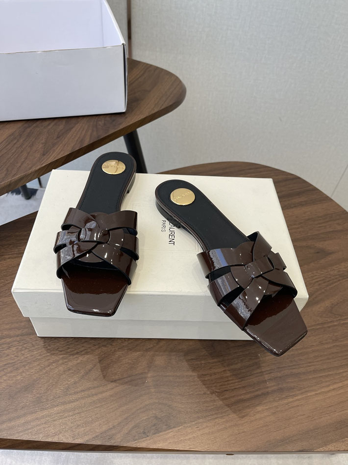 サンローラン アウトレット 店舗