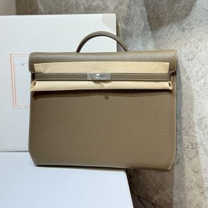 エルメス メンズバッグ 人気