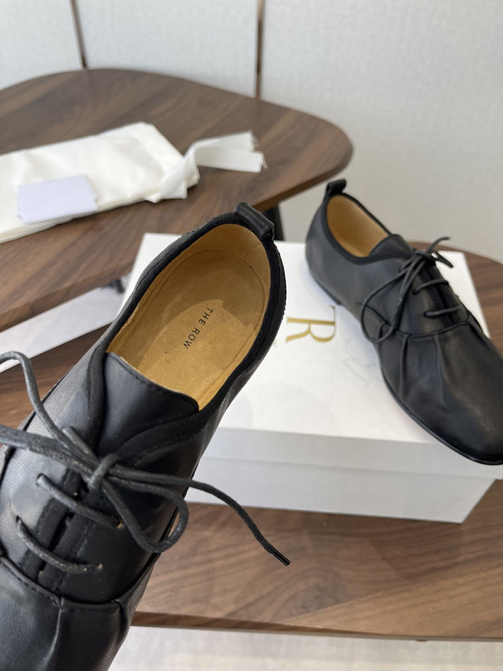 最高級ザロウスーパーコピー THE ROW レディース フラットシューズ 2026年春夏 新作 ブラック 2630755 レディース フラットシューズ ブランド - 画像 (6)