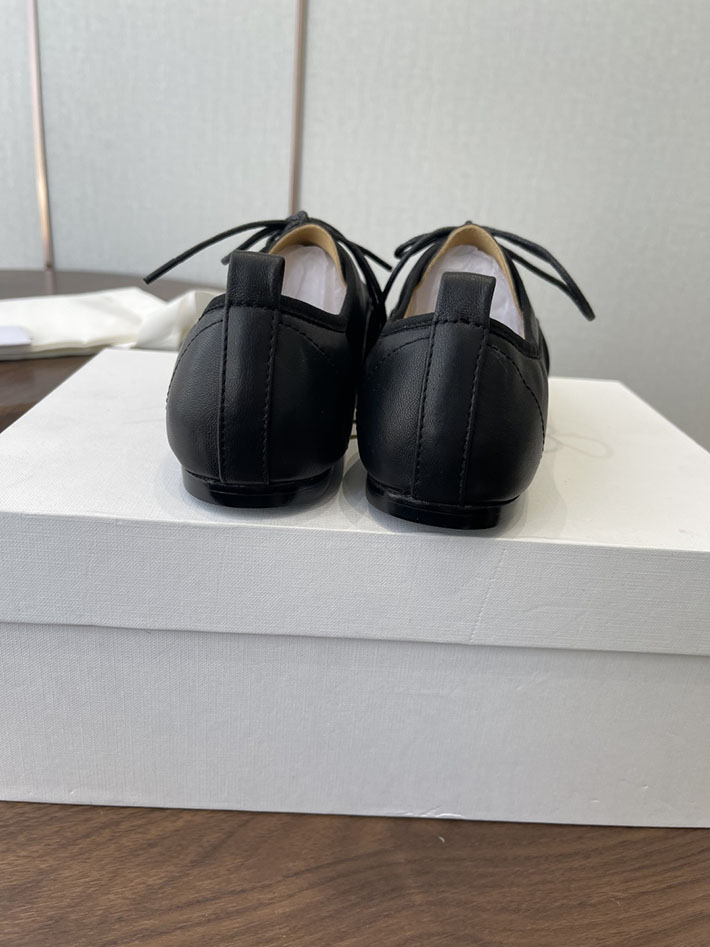 最高級ザロウスーパーコピー THE ROW レディース フラットシューズ 2026年春夏 新作 ブラック 2630755 レディース フラットシューズ ブランド - 画像 (5)