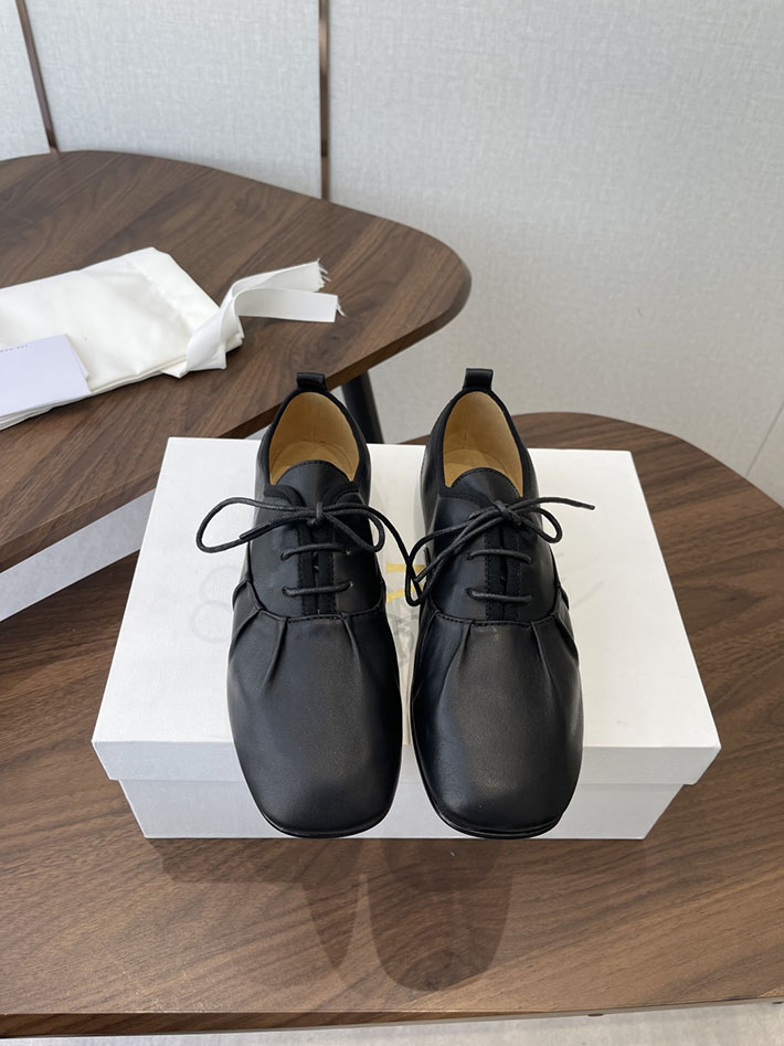 最高級ザロウスーパーコピー THE ROW レディース フラットシューズ 2026年春夏 新作 ブラック 2630755 レディース フラットシューズ ブランド - 画像 (3)