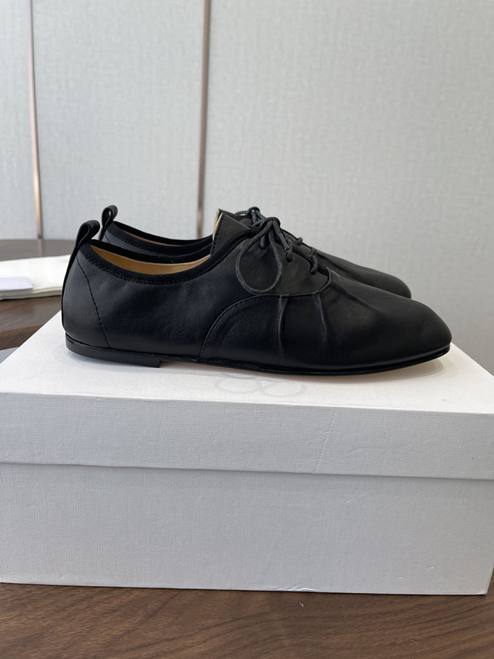 最高級ザロウスーパーコピー THE ROW レディース フラットシューズ 2026年春夏 新作 ブラック 2630755 レディース フラットシューズ ブランド - 画像 (2)