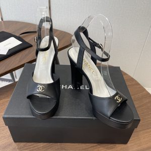 シャネル サンダル 新作
