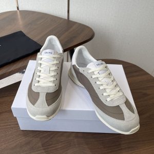 セリーヌ スニーカー 人気