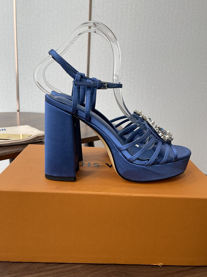 最高級ルイヴィトンスーパーコピー LV スウィング ヒール110mm サンダル 2026年春夏 新作 ブルー 2630780 ヴィトン サンダル レディース - 画像 (2)