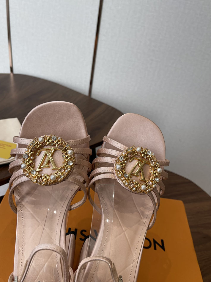 最高級ルイヴィトンスーパーコピー LV スウィング ヒール110mm サンダル 2026年春夏 新作 ピンク 2630781 ルイヴィトン サンダル 厚底 - 画像 (8)