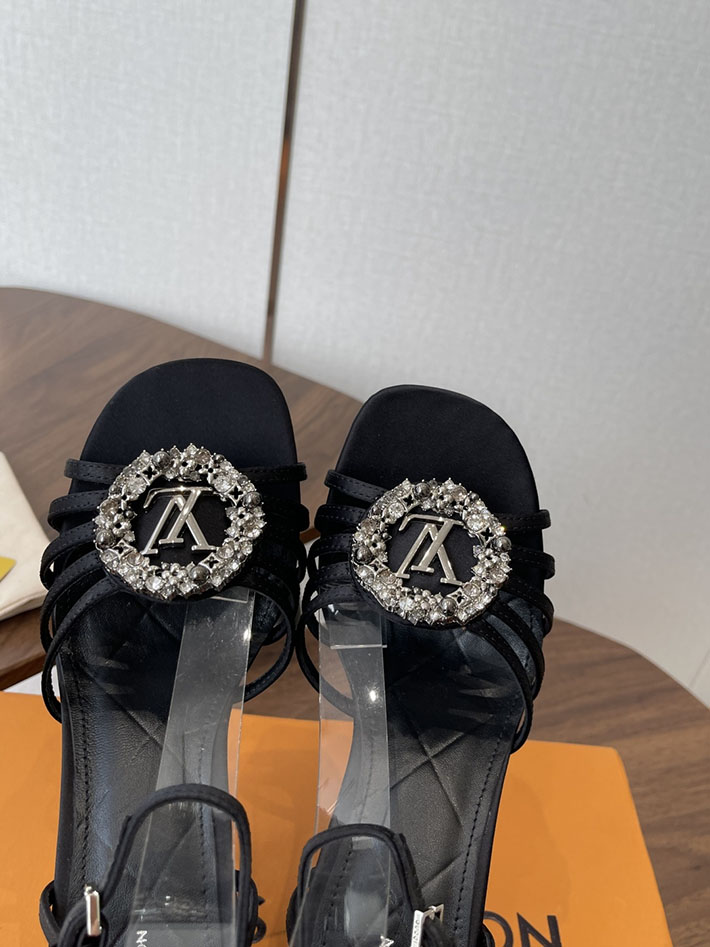 最高級ルイヴィトンスーパーコピー LV スウィング ヒール110mm サンダル 2026年春夏 新作 ブラック 2630784 ルイヴィトン サンダル 黒 - 画像 (7)