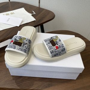 サンダル レディース おしゃれ ブランド