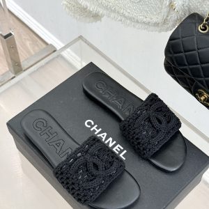 シャネル サンダル 公式