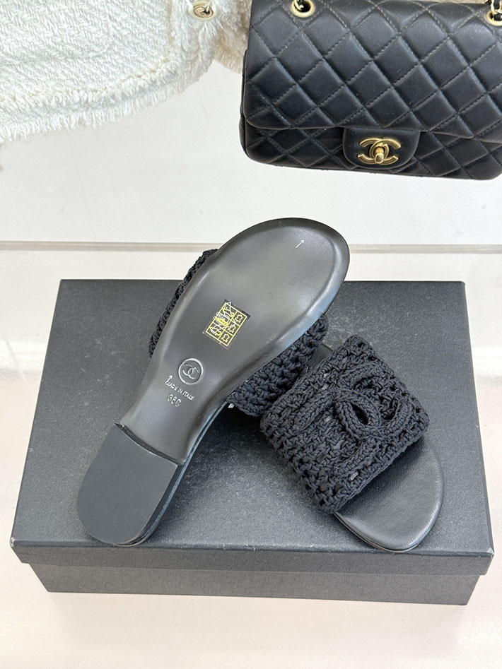 最高級シャネルスーパーコピー CHANEL 2026年春夏 新作 サンダル クロシェ ミュール ブラック 2630796 シャネル サンダル 公式 - 画像 (4)