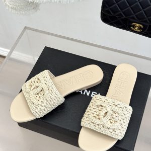 シャネル サンダル 新作