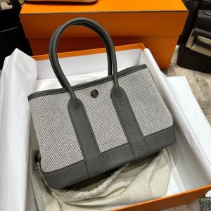 エルメス ネオガーデン 23 定価