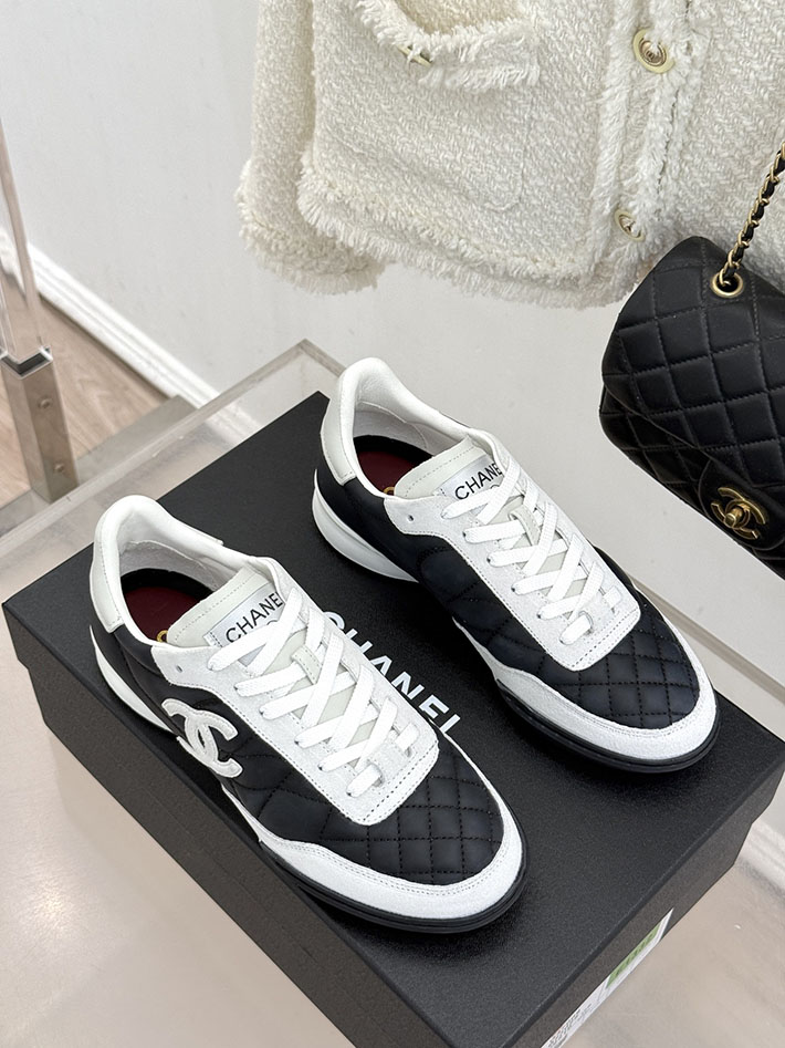 レディース 最高級シャネルスーパーコピー CHANEL 2026年春夏 新作 スニーカー カーフスキン ホワイト 2630799 シャネル スニーカー レディース - 画像 (9)