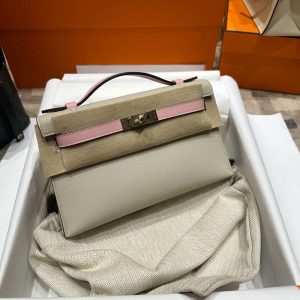 エルメス ミニケリー 定価