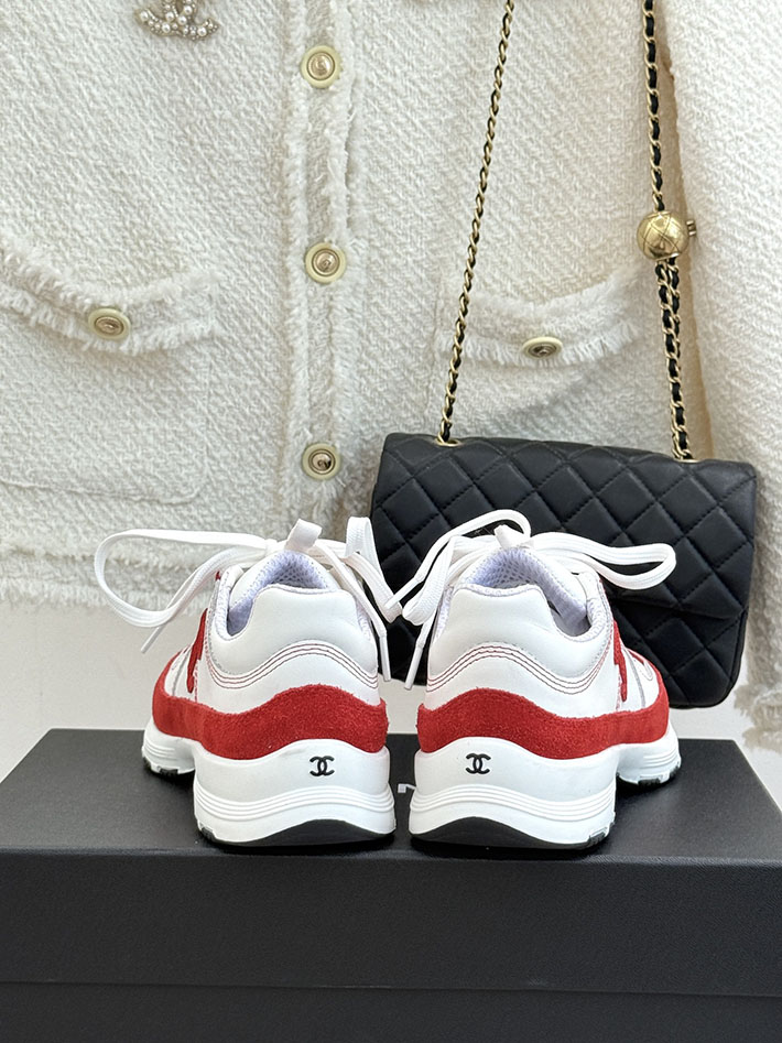 レディース 最高級シャネルスーパーコピー CHANEL 2026年春夏 スニーカー ホワイト レッド 2630803 シャネル スニーカー 人気 - 画像 (6)