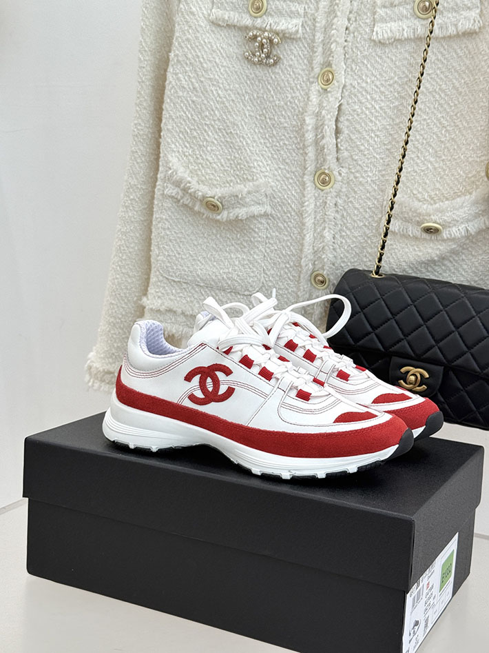 レディース 最高級シャネルスーパーコピー CHANEL 2026年春夏 スニーカー ホワイト レッド 2630803 シャネル スニーカー 人気 - 画像 (2)
