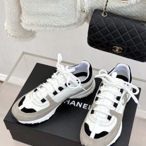 レディース シャネル スニーカー