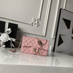 シャネル バッグ ピンク