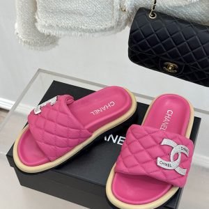 シャネル サンダル ピンク