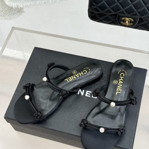 シャネル サンダル 公式